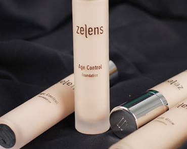 ZELENS — Age Control Foundation